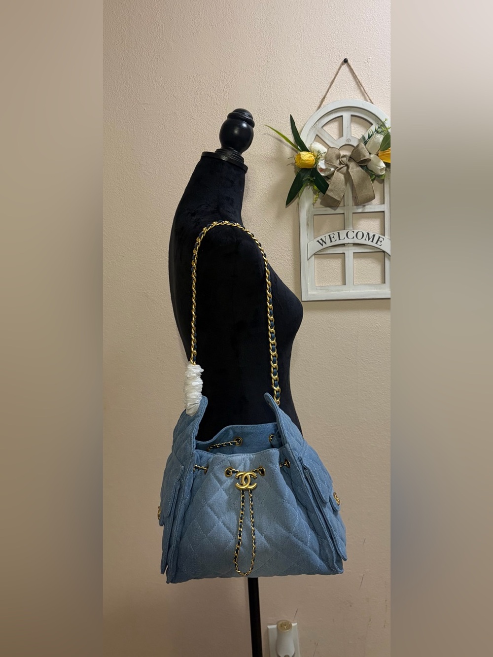 Fashion Quilted Light Blue Washed Denim Medium 25 Antique Gold Mono Shoulder Bag